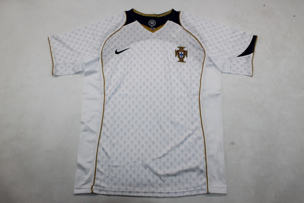 PORTUGAL AWAY EURO 2004 - RETRO