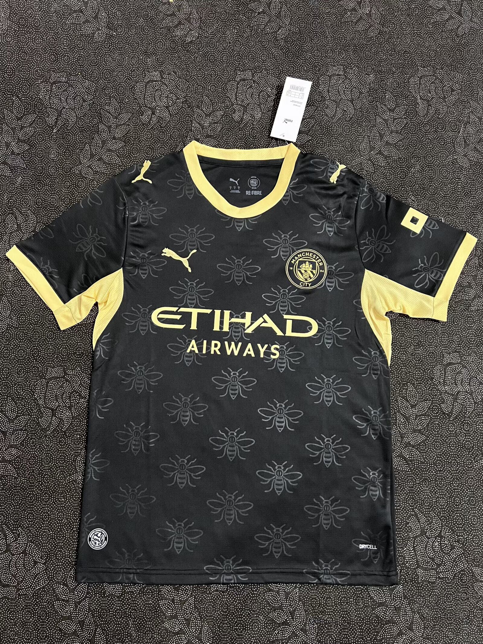 MANCHESTER CITY 26/27 AWAY