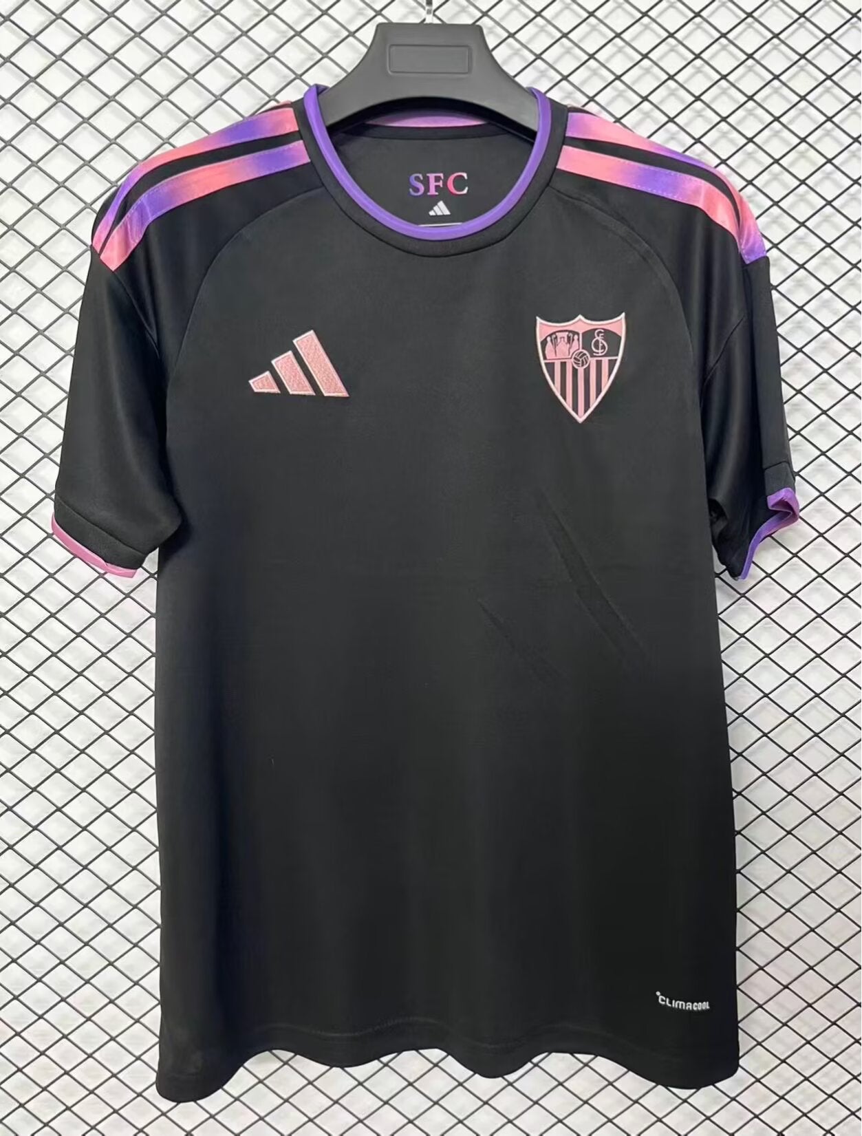 SEVILLA THIRD 26/27