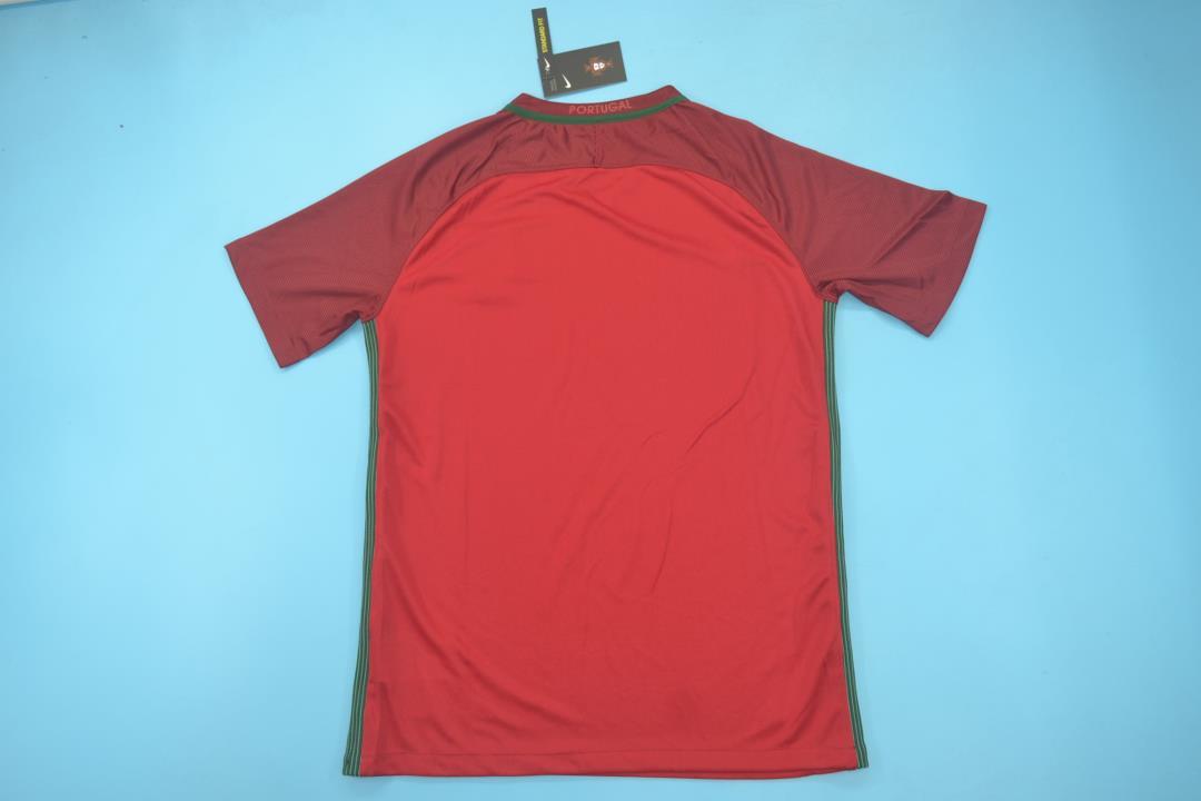 PORTUGAL HOME EURO 2016 - RETRO
