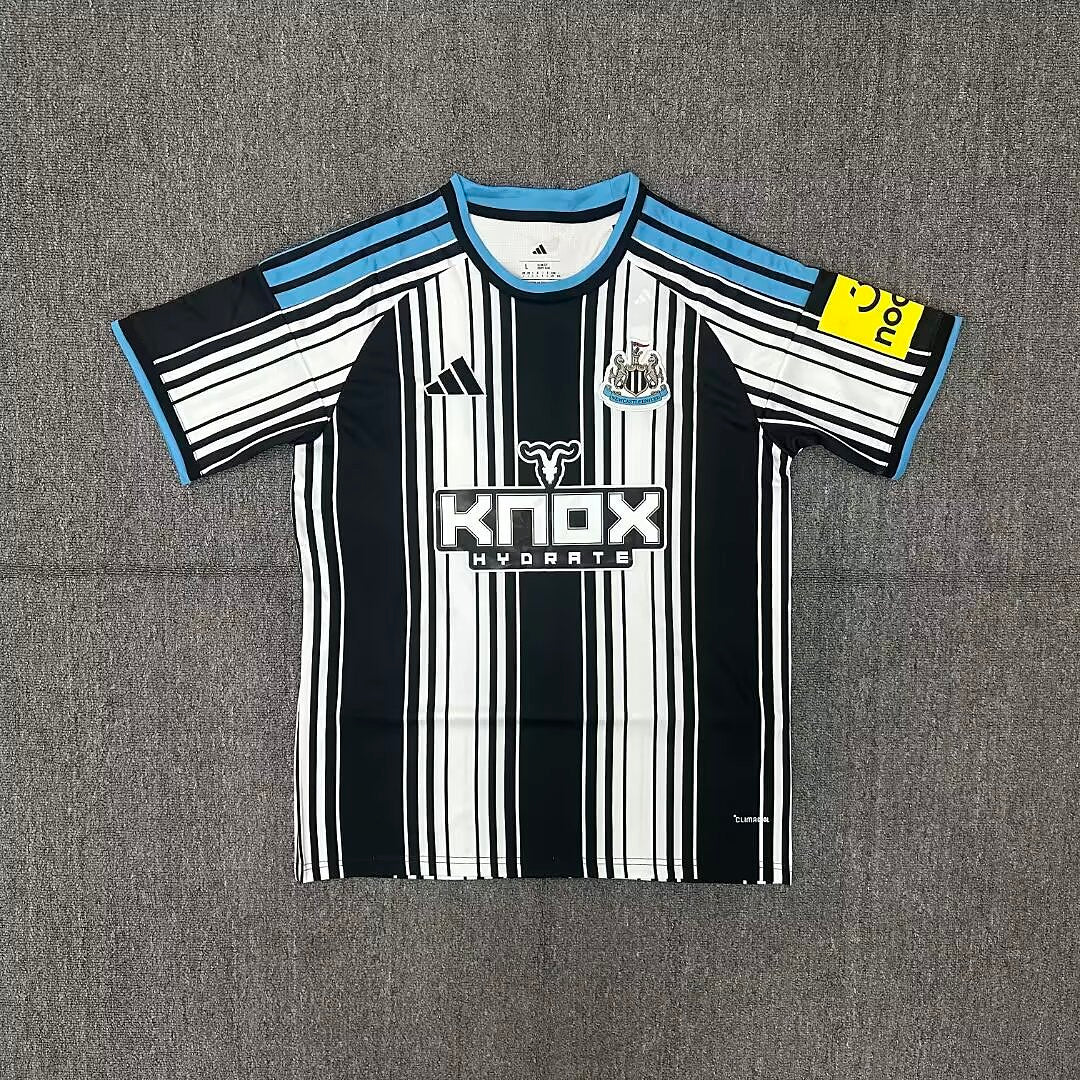 NEWCASTLE UNITED 26/27 HOME